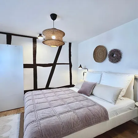 Awara 巴特诺因阿尔-阿尔韦勒