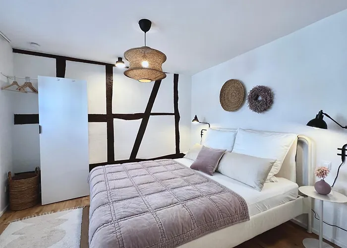 Awara 巴特诺因阿尔-阿尔韦勒